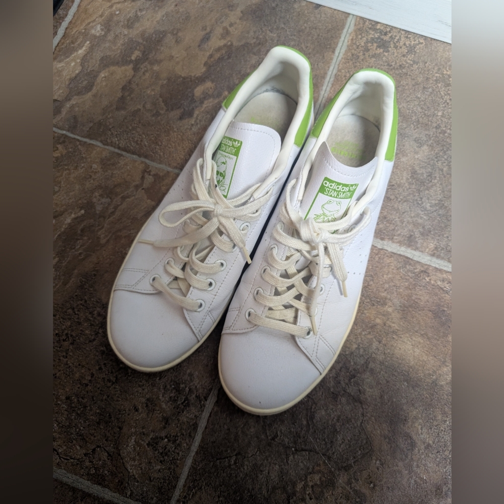 Adidas Stan Smith Kermit Men's White Sneakers with Green Highlights
